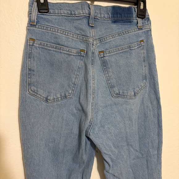 Abercrombie Curve Love High Rise 90s Relaxed Jeans - Picture 4 of 6